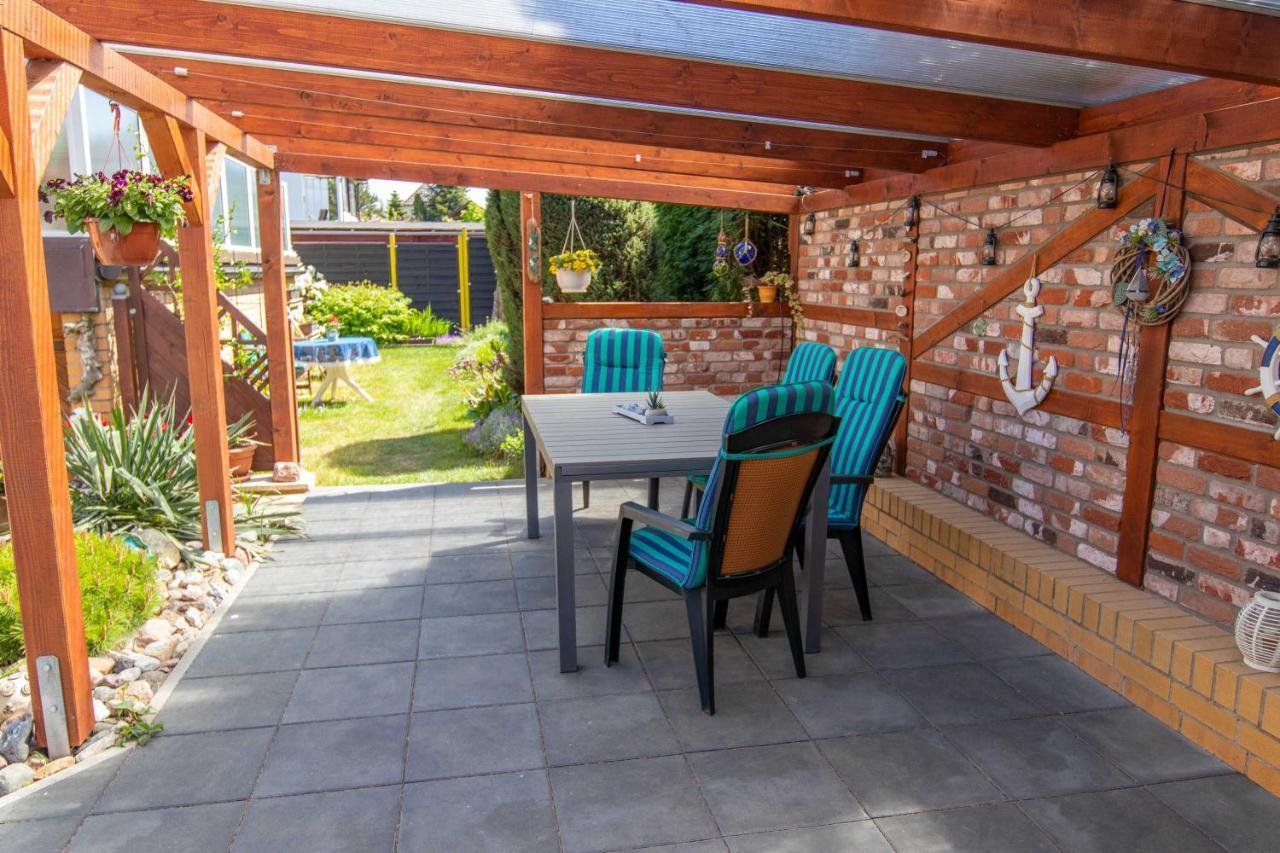 לובמין Ferienwohnung Am Greifswalder Bodden מראה חיצוני תמונה